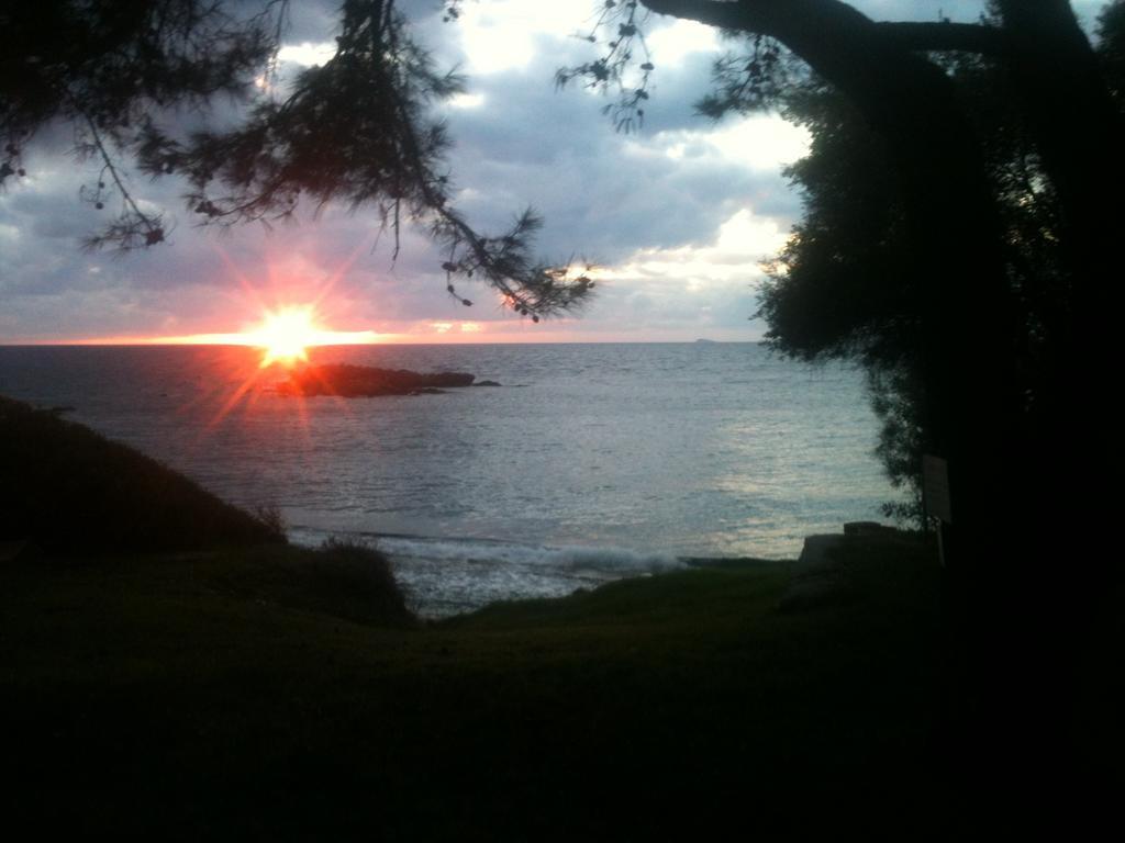 Rainbow Bay Ozdere Beach Hotel Extérieur photo